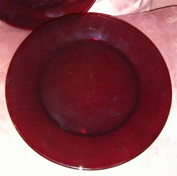 Royal Ruby Red Glass Bread Plate Vintage Anchor Hocking Dessert Dish Imperfect - Picture 3 of 3